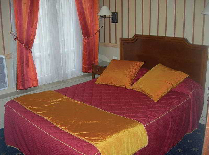 Hôtel Poussin Paris Quarto foto